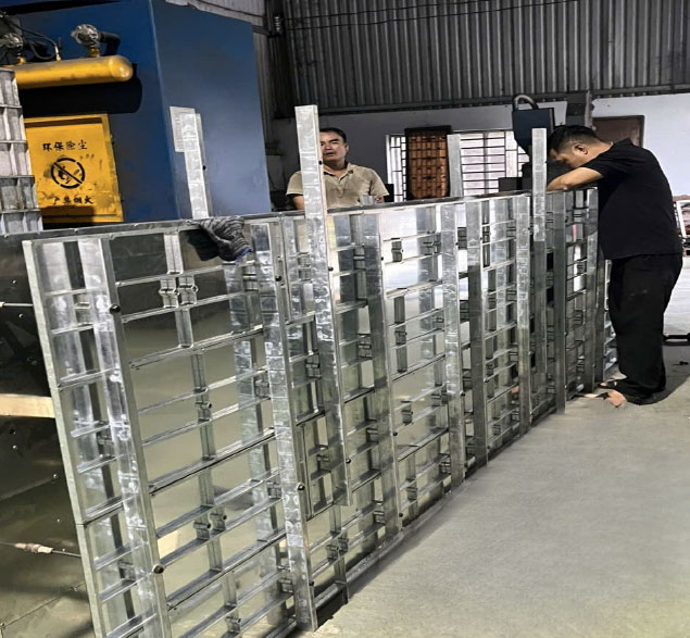 LẮP-DỰNG-KHUÔN-MẪU-1