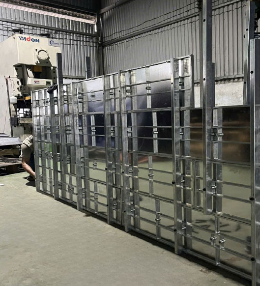 LẮP-DỰNG-KHUÔN-MẪU-2